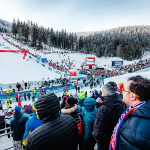 ⛷️ Vem Rychlou pětku šusem! Vyhraj rodinné vstupenky na FIS SKI WORLD CUP ve Špindlu ❄️