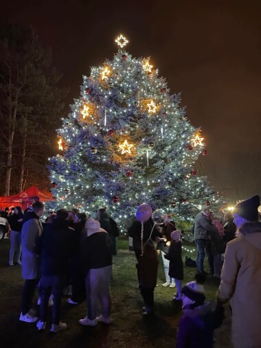 1.12.2022 / Rozsvícení vánočního stromu na Severní Terase
